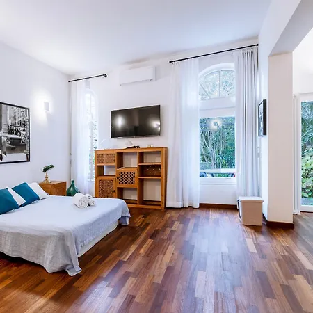 Igea Apartment *